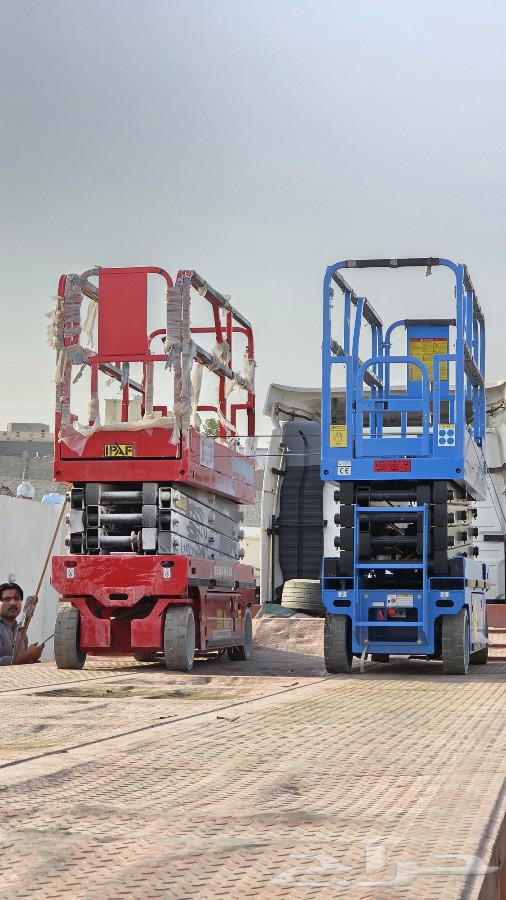 Renting a scissor lift of 12 meters and 16 meters in Dammam and Jubail - image 3