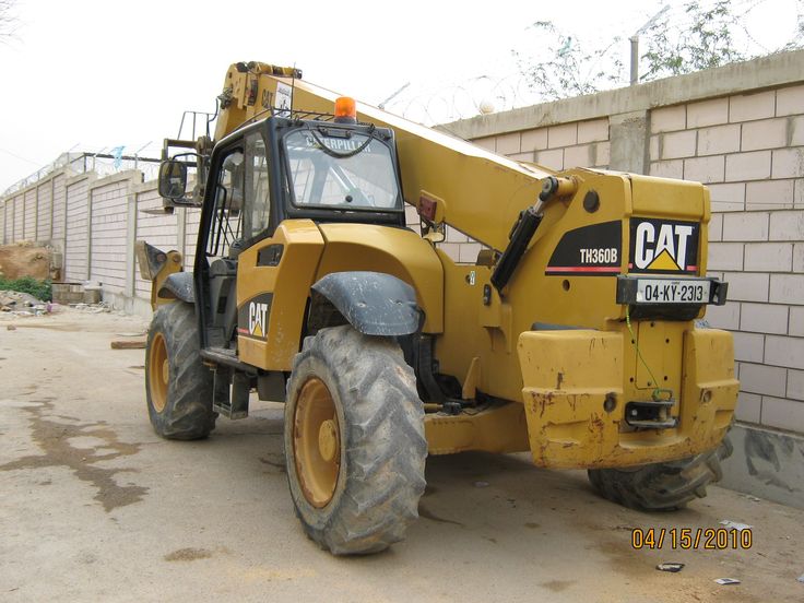 JCB 4 ton telescopic crane - image 3