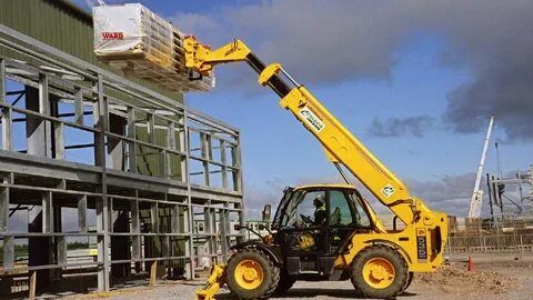 JCB 3.5 ton telescopic crane - image 4