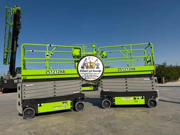 Scissor lift rental Jeddah - image 2