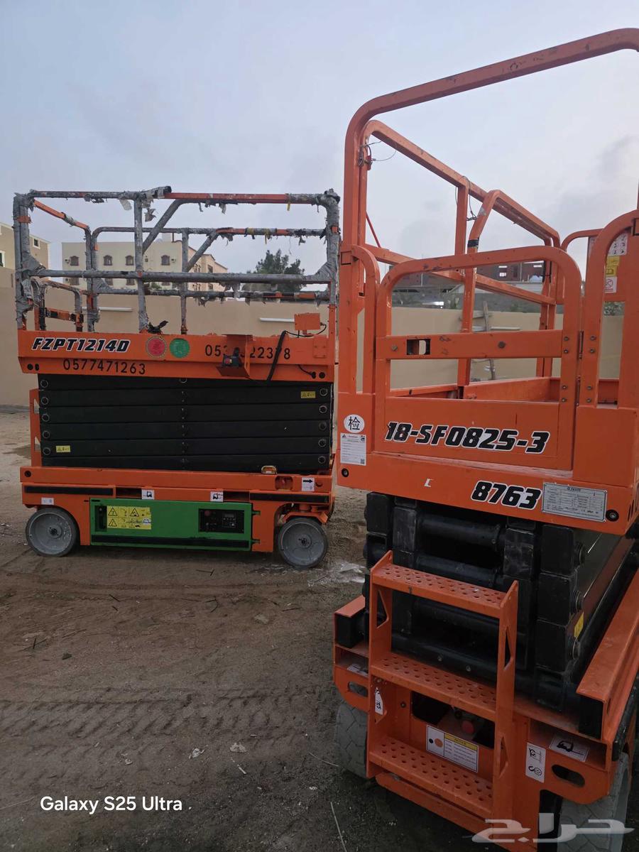 12 meter scissor lift for rent in Jeddah - image 2