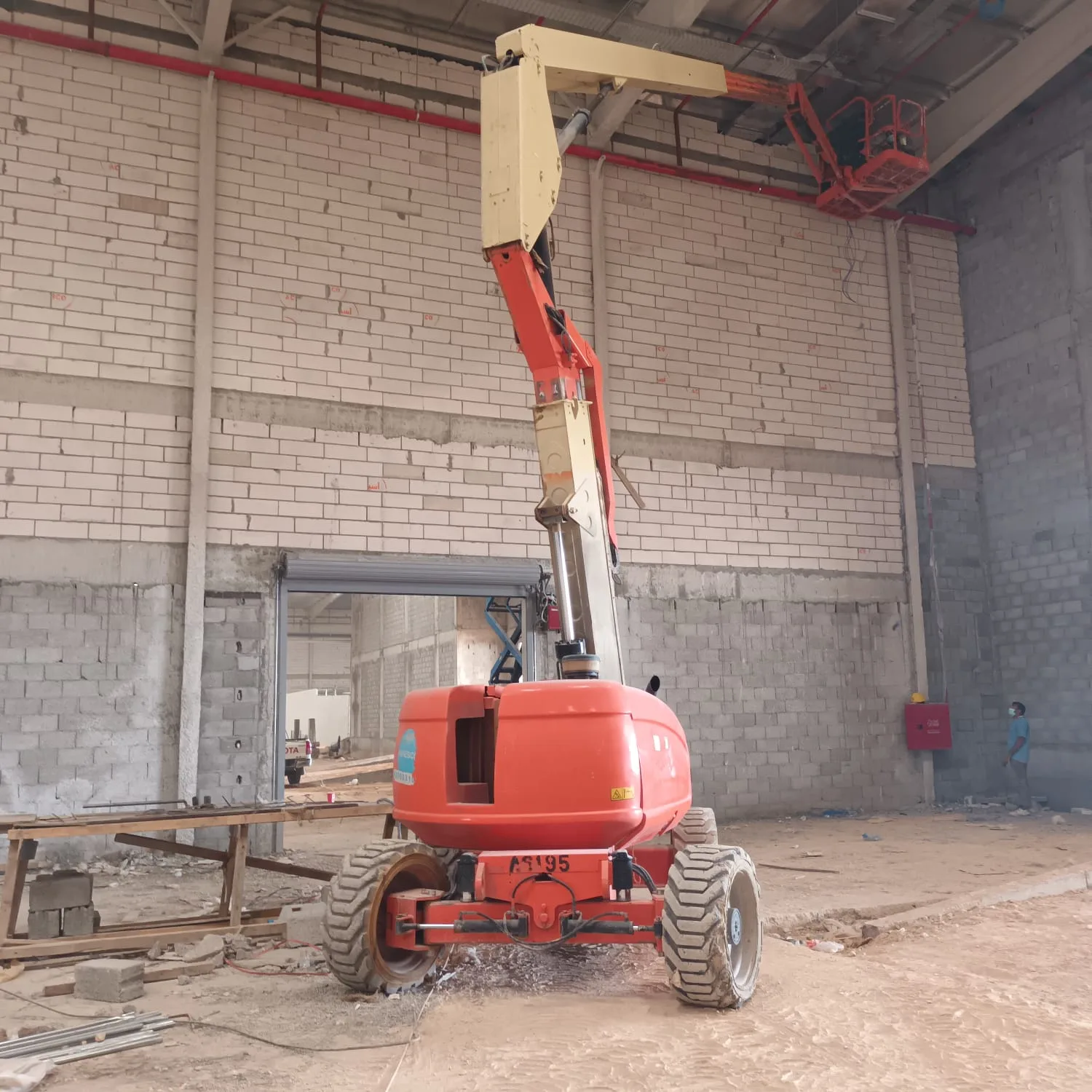Man Lift Rental Jeddah, Mecca, Medina  - 2026 - image 5