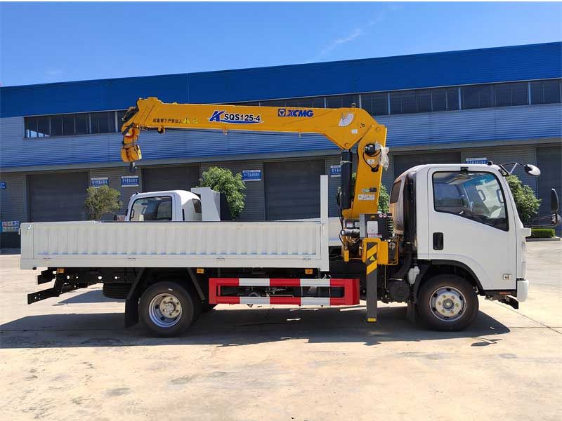 Boom truck 7 ton - image 3