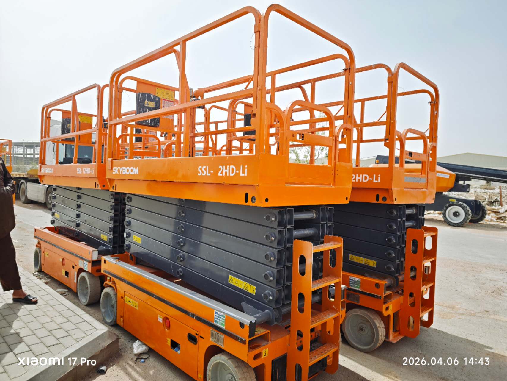 Scissor lift 12m 16m 12m 14m rental