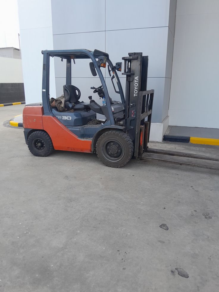 2 Ton Forklift